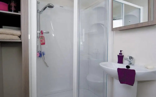 L76 Rickardos Holiday Lets