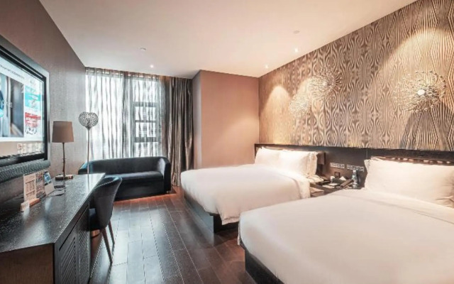 Crystal Orange Qidong Hongxing Life Plaza