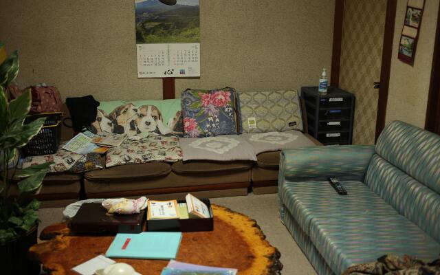 Hojo Suigun Youth Hostel