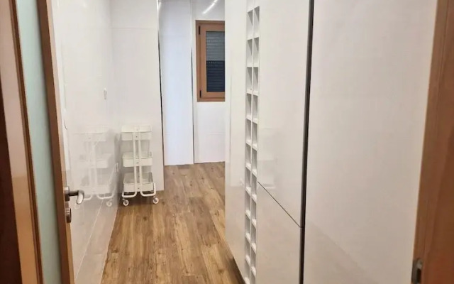 Modern Lisbon Apartment