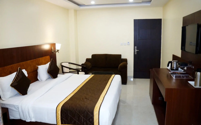 Hotel Shivoy Grand