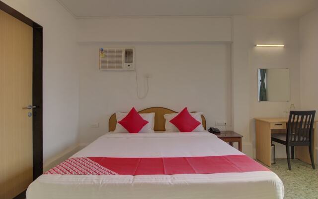 OYO Flagship 36853 Hotel Rajdoot