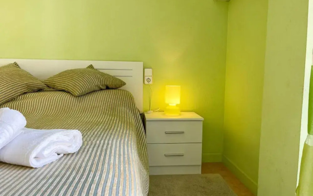 2-bed Apartament Rosaleda Monterey