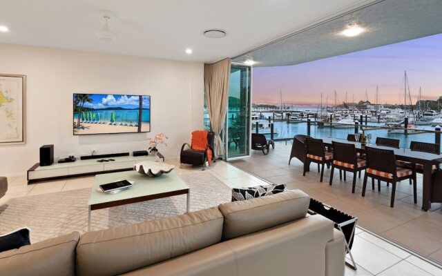 Pavillion 3 Absolute Waterfront