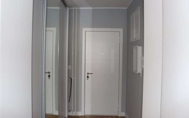 Home Living Apartments