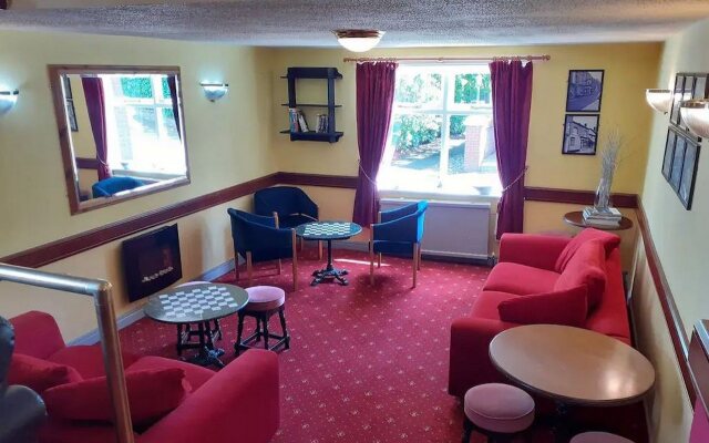 The Dodington Lodge