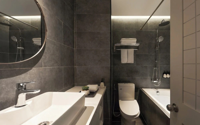 M Village Hotel Premier Thi Sach