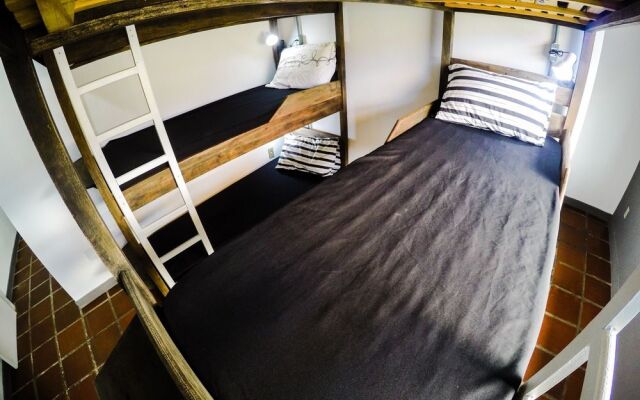 World Hostel