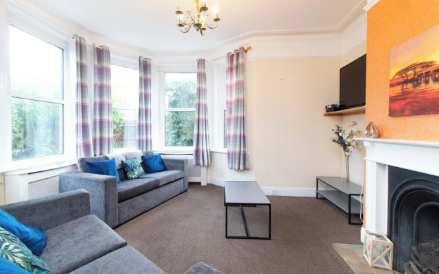 Thornbury Guest House Room 2