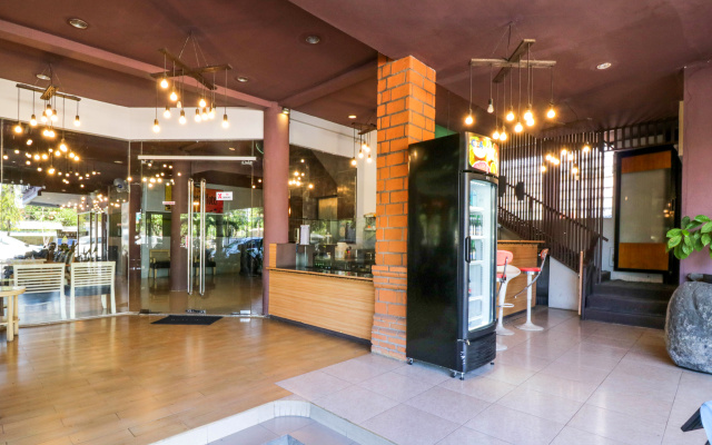 OYO 2253 The Sunrise Sanur – Lobby – Denpasar