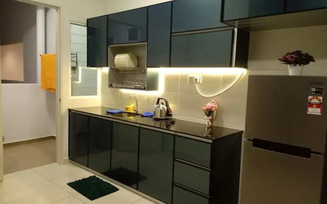 BLeisure Parkland Homestay