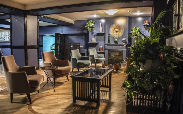 Hazz Boutique Hotel