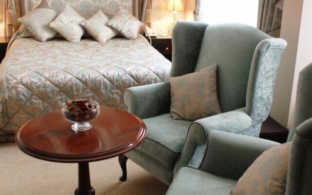 Old Palace Lodge Hotel