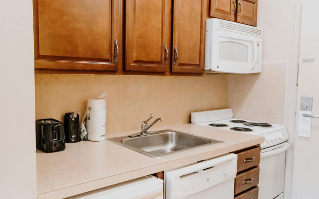 Carriage House Country Club