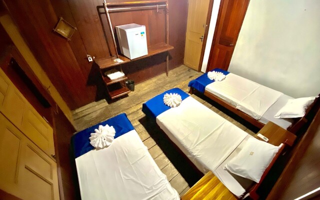 Amazonia Jungle Hotel