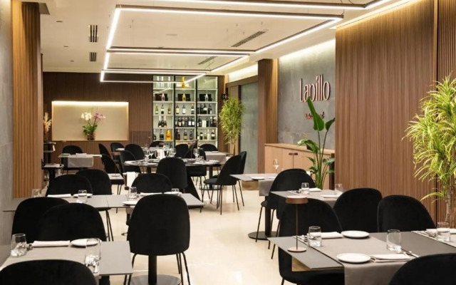 Gold Tower Lifestyle Hotel