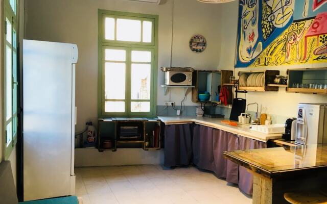 Eco Akko - Hostel