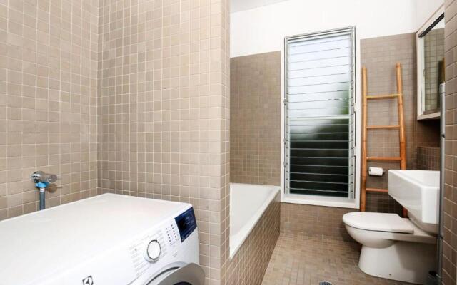 Ayana Beach House - Pet Friendly - Opposite Beach
