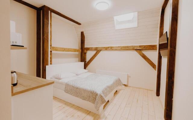 HOTEL10
