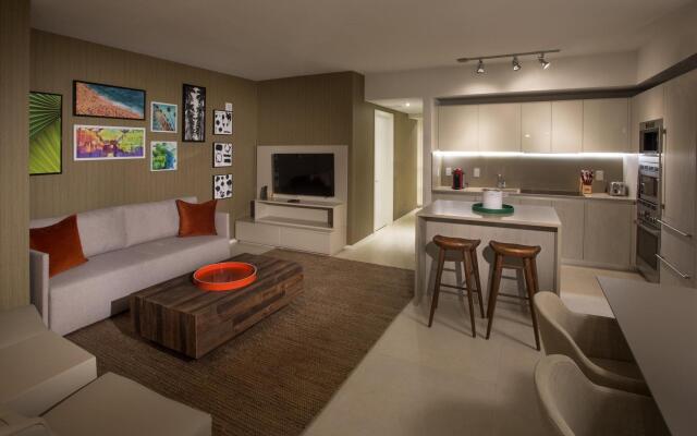 Hyde Beach Residence