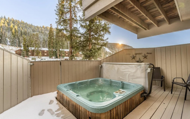 Ironwood #2984: 2 by Summit County Mountain Retreats