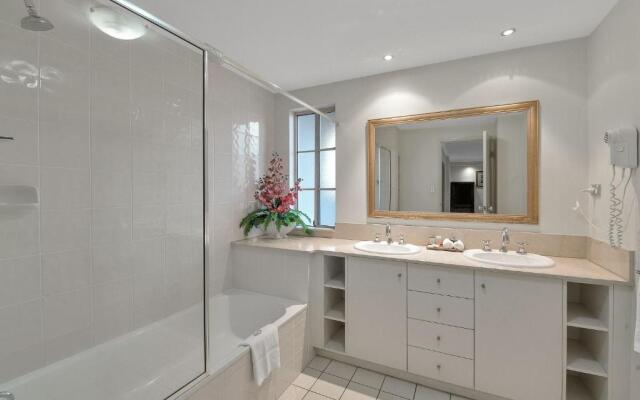 The Lakes Resort Cairns