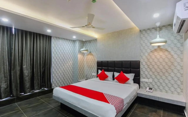 OYO 23322 Hoysala Inn