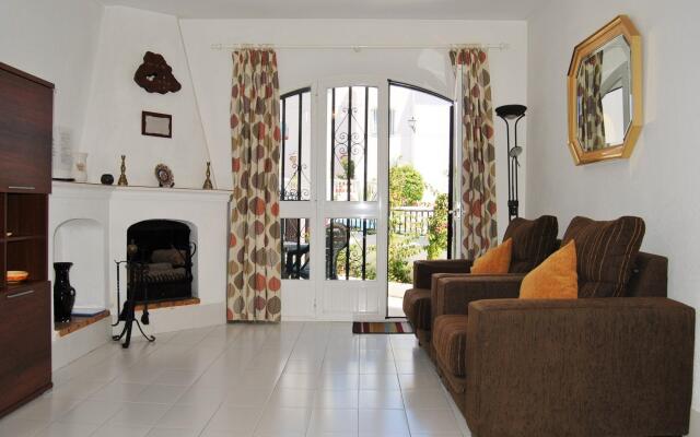 Los Pinos 25 Villas Casasol