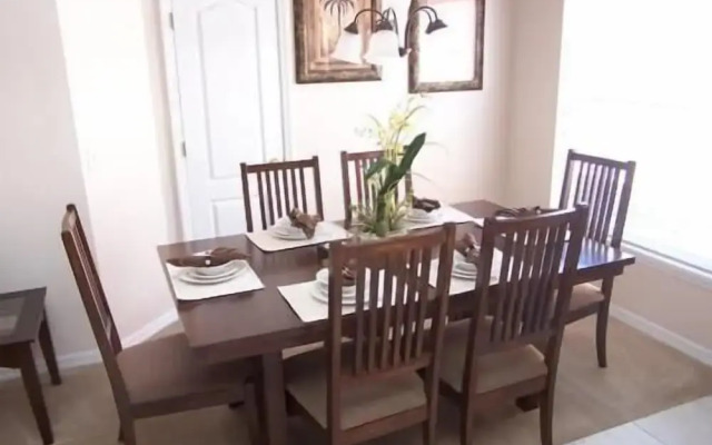 289 Sandy Ridge House 4 Bedroom by Florida Star