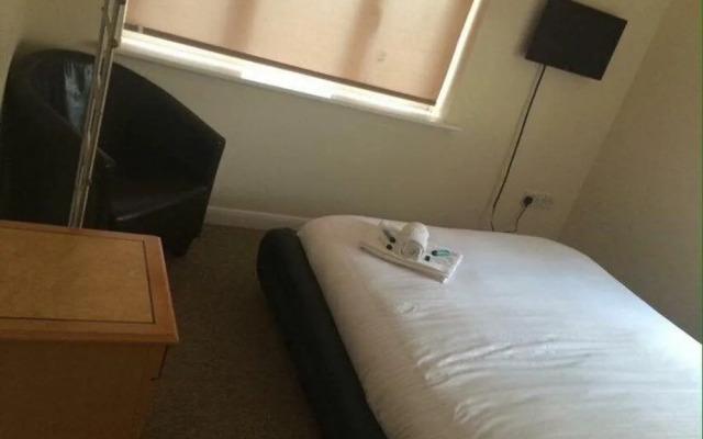 The Greenwich Rooms - Burger & Bird Bar & Restaurant