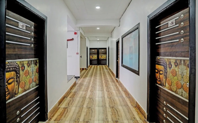 Hotel Grand King Plaza