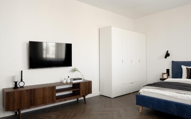 OneRent on Parfenovskaya Street