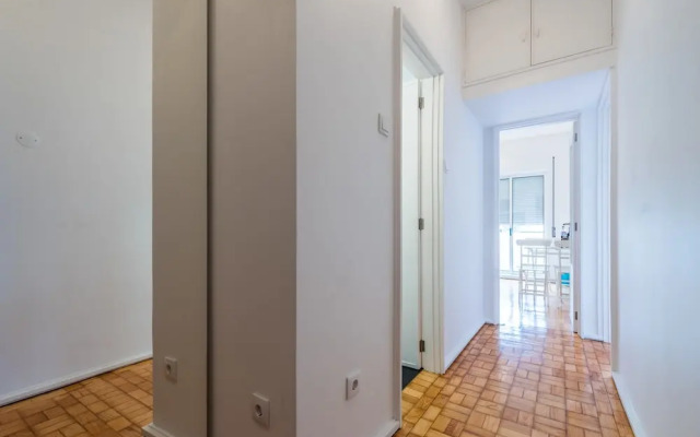 Guestready - Over the Rooftop - Balcony