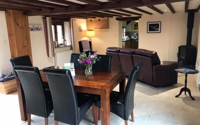 Tranquil Barn Retreat Nr Winkleigh