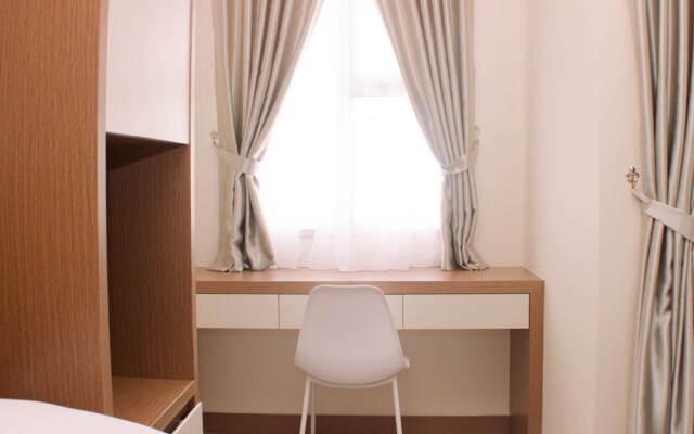 Fancy And Comfy Studio Apartment At Transpark Juanda Bekasi