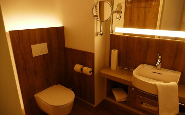 Meyn's Apartments & Hotel