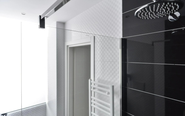 Lata Luxury Rooms and Apartment