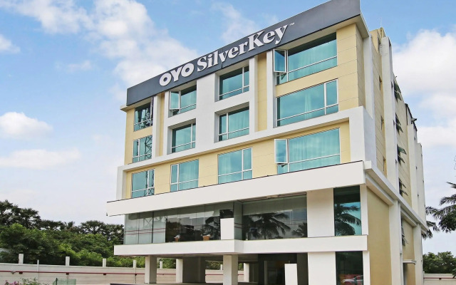 SilverKey Executive Stays 20018 D Square OMR