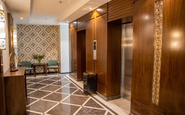 Sarwat Park Hotel