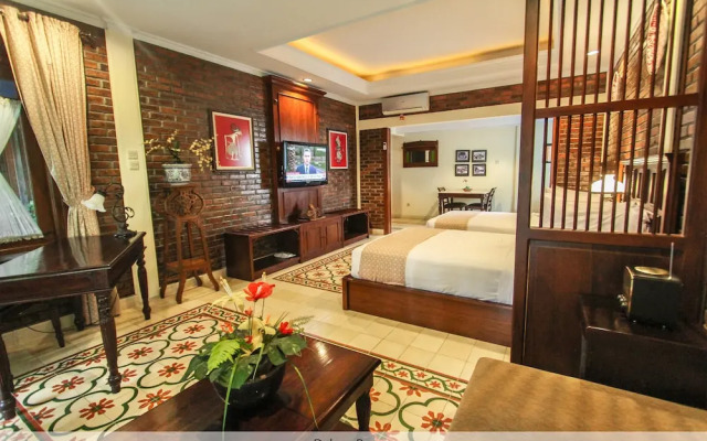 Duta Garden Hotel