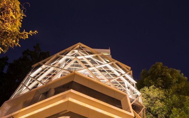 V Grand Hotel, a member of Radisson Individuals