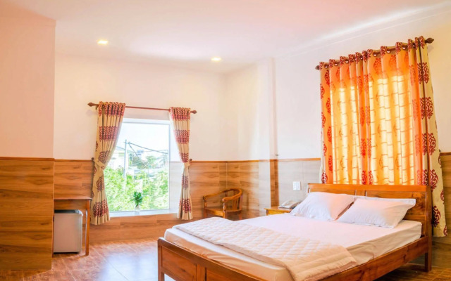 Huu Le Hotel