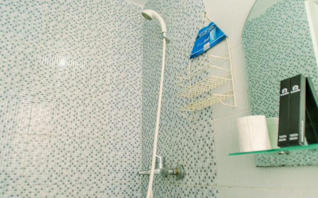 Comfort Studio (No Kitchen) at Aeropolis Apartment