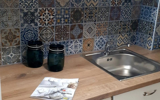 HostEx Meraki Apartment