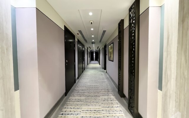 Cozy 1b With Balcony in Business Bay