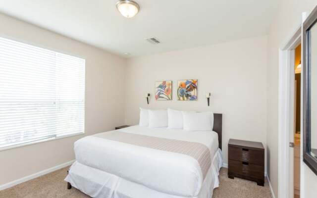 Vista Cay - 4801 Tidecrest Ave #165