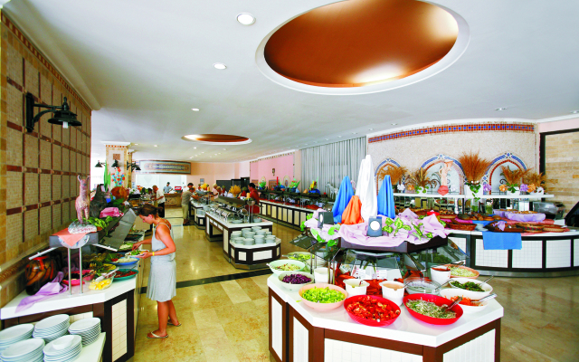 Nova Park Hotel