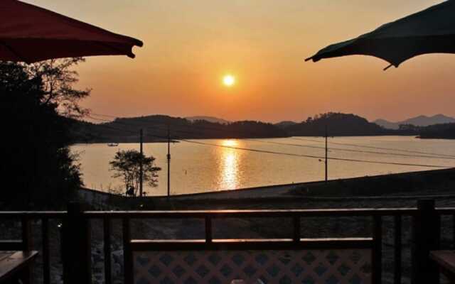 Seosan Noeulgwa Bada Pension