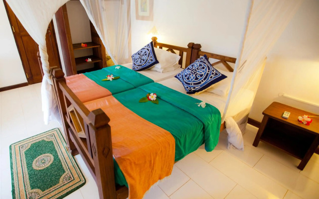Flame Tree Cottages