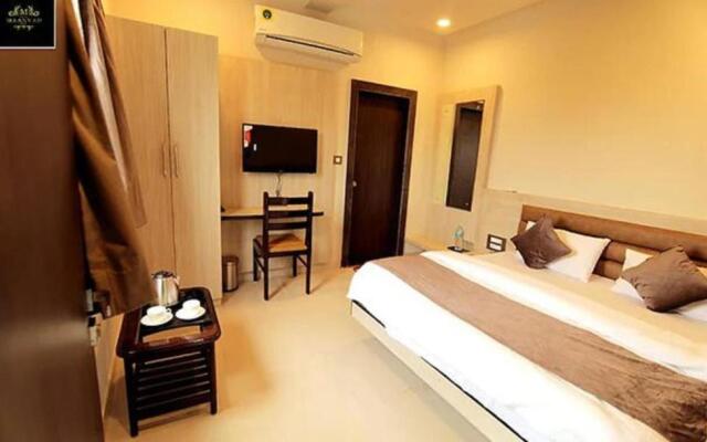 Fabhotel Prime Now Hotel & Resort